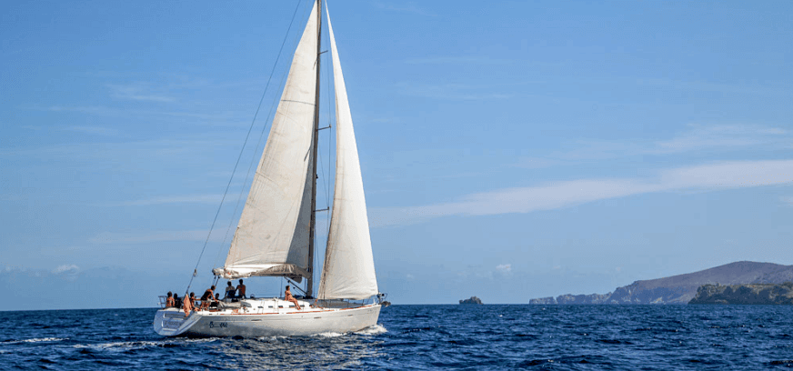 Stopp zum Schwimmen in Cala Mesquida