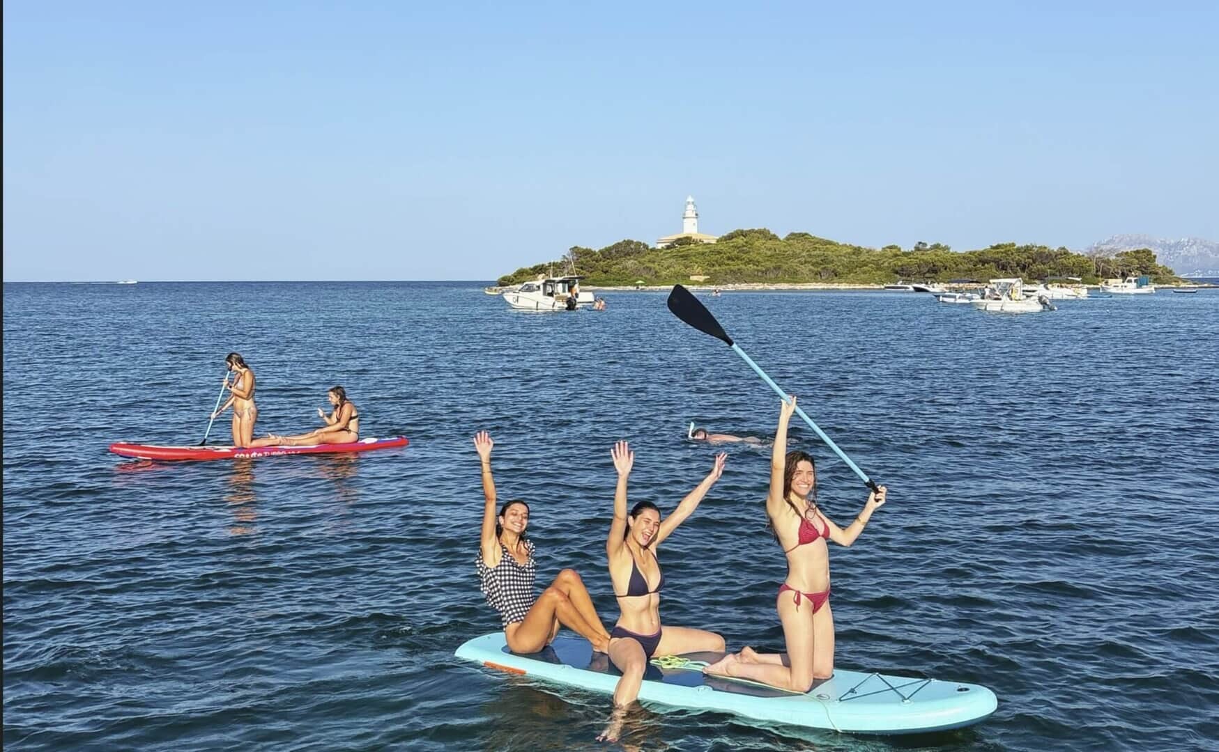 Bootsausflug mit stand up paddling