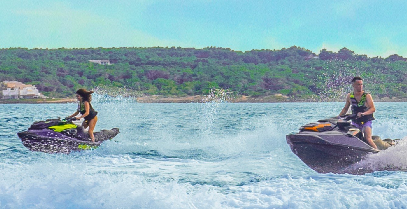 Rennen mit 2 Jet Skis