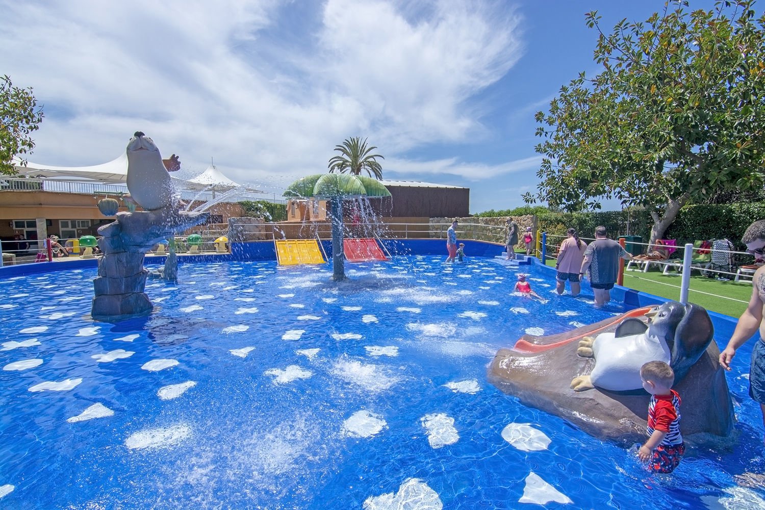 Eintrittskarten zu Marineland und kinder Spielplatz