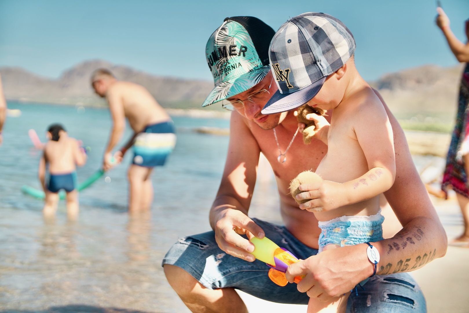 Viel Spaß am Natursandstrand von Son Serra de Marina