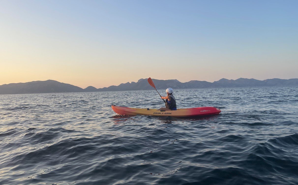 kayak en bahia pollensa