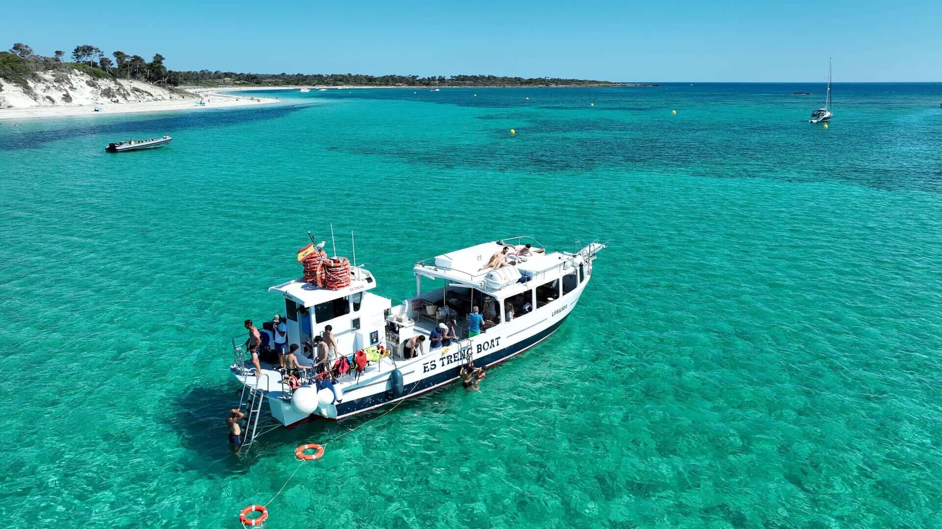 barco en Es Trenc