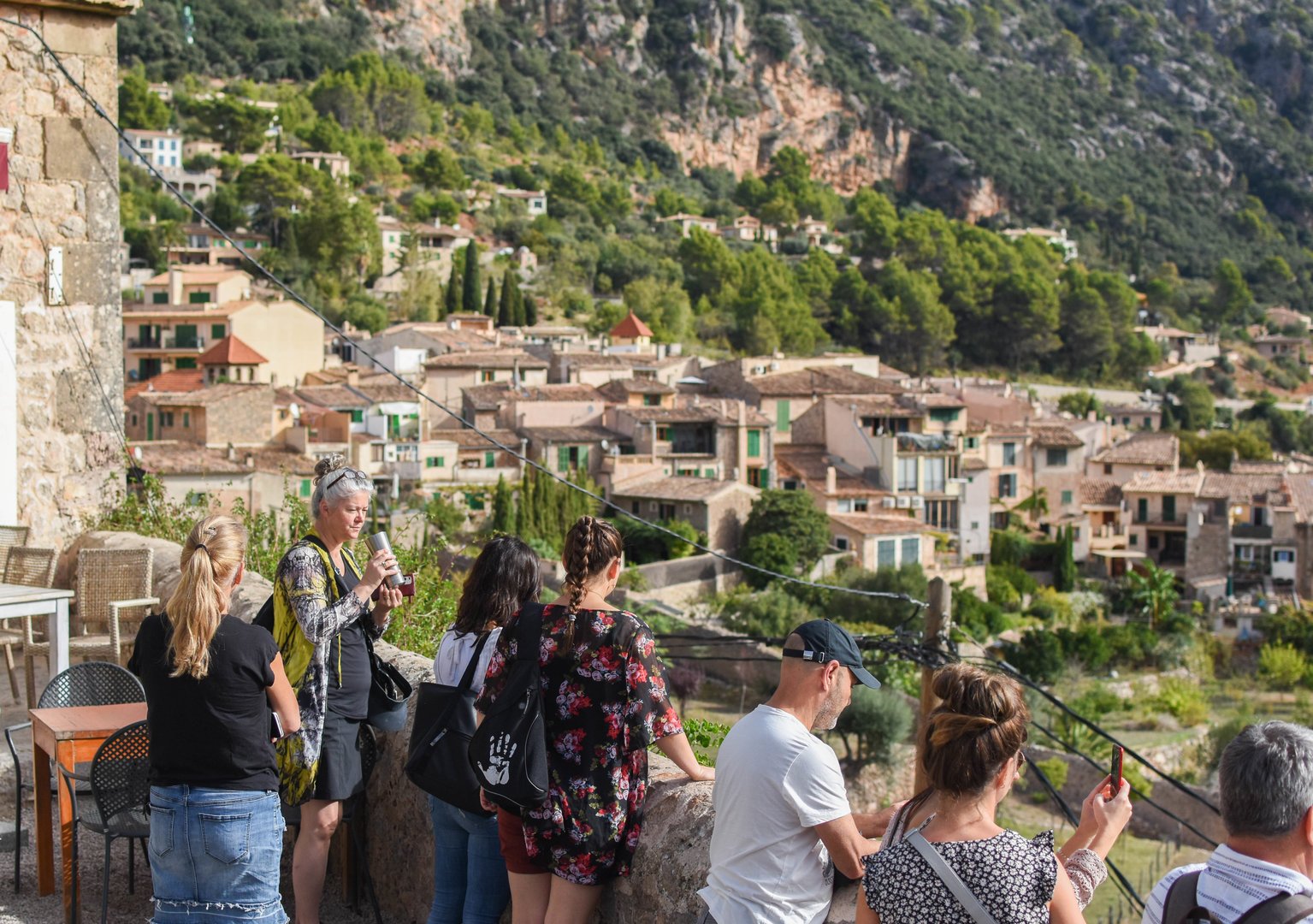 visita a valldemossa durante el tour