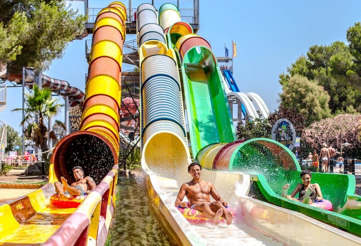 atracciones de agua en aqualand