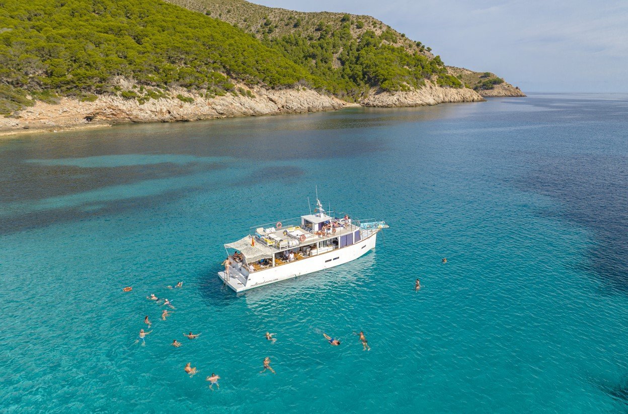 on board of the mallorca dreams boat