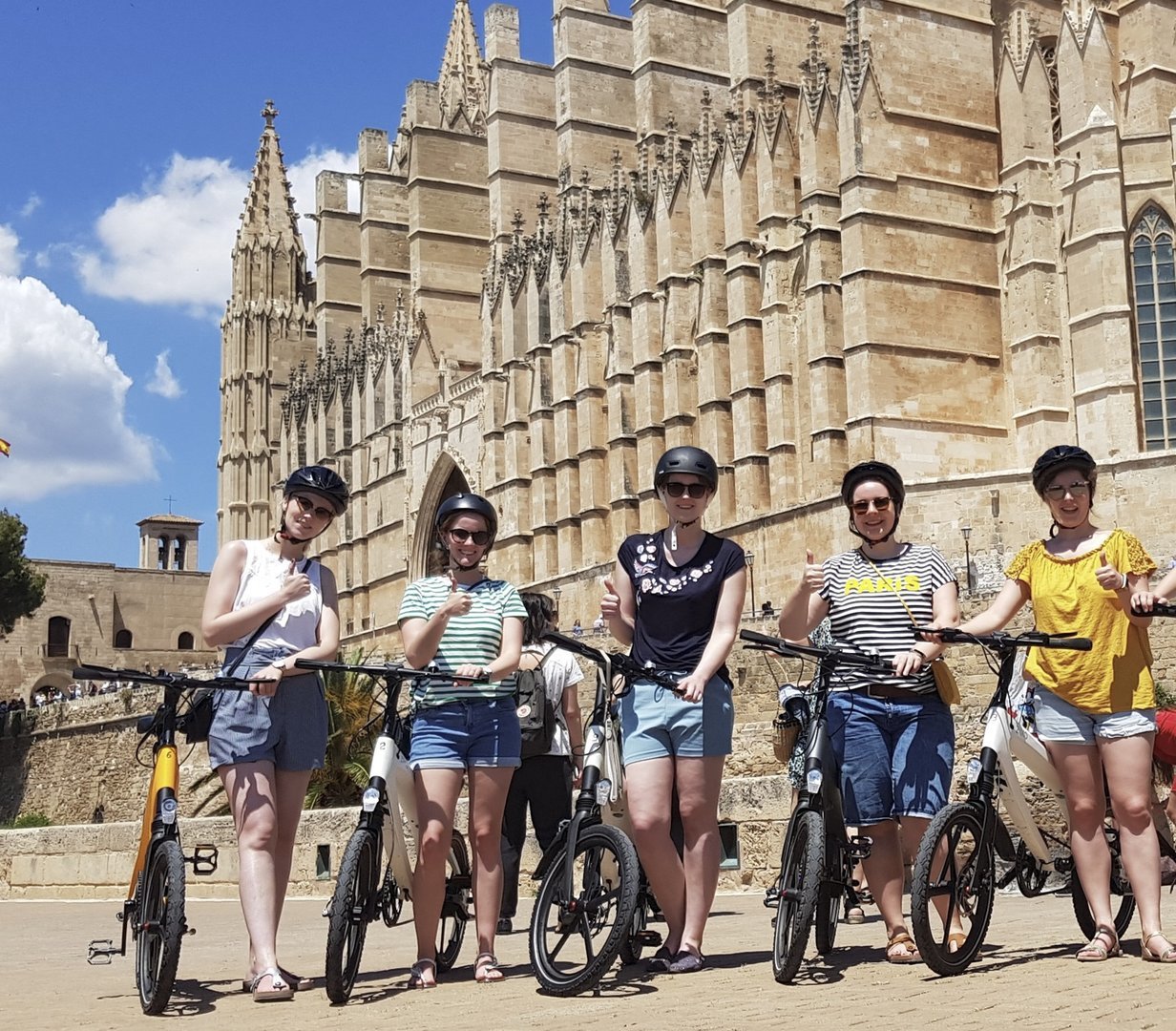 group infront of the cathedral