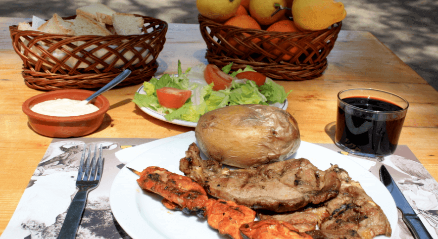 food included in the tour price