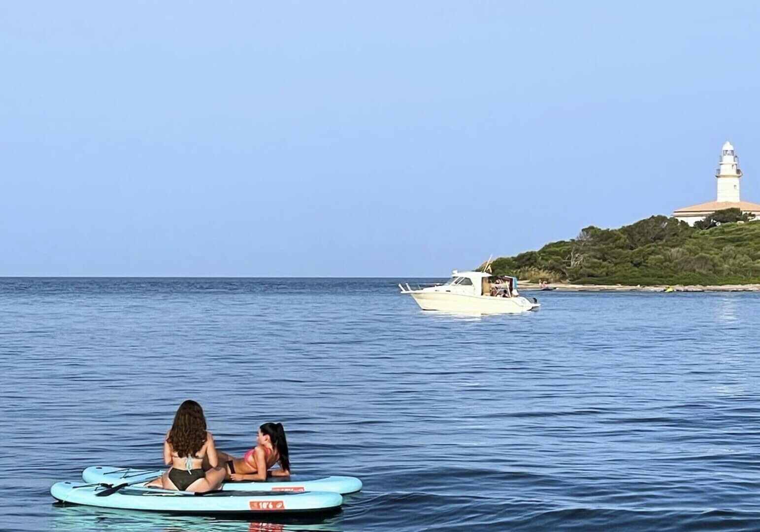 coral boat tour mallorca