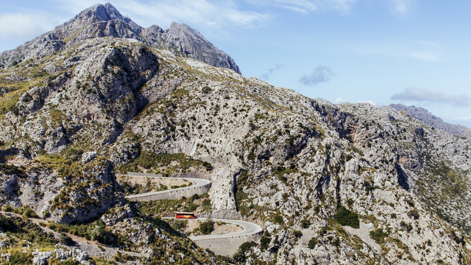 road to la calobra on the mallorca island tour