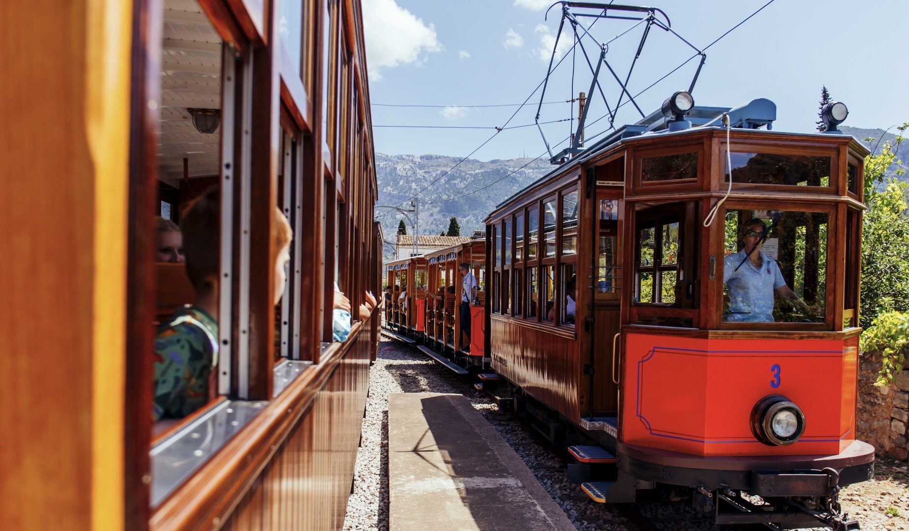 ride on the soller tram