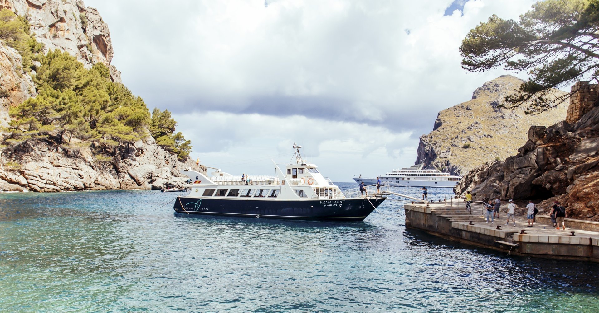 views of the torrent de pareis