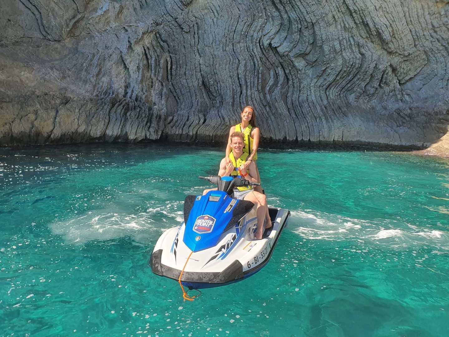 jet ski 