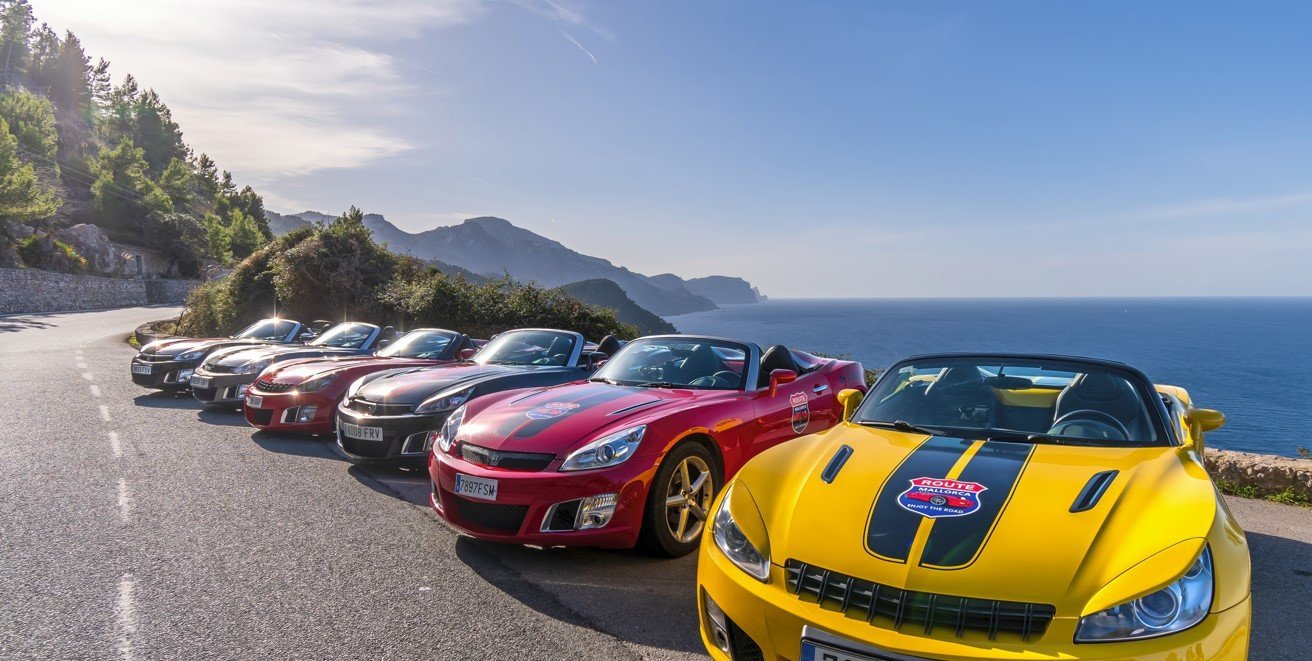 Mallorca Driving Tour in Convertible Sports Car