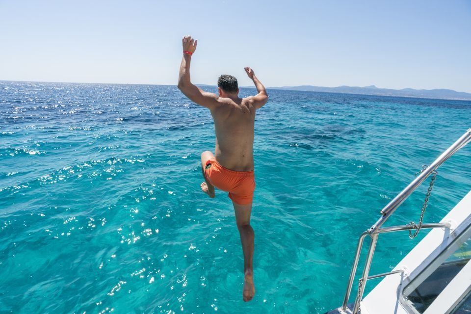 jumping in to the sea