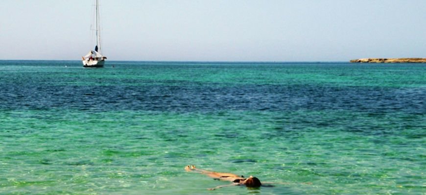 godersi il paradiso a Maiorca sulla spiaggia di es trenc